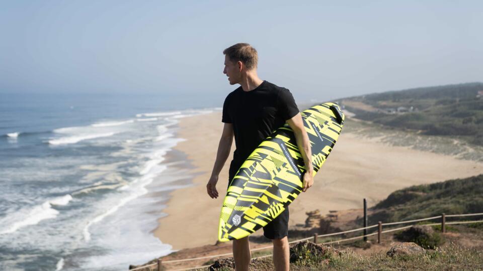 Hunting the ultimate wave