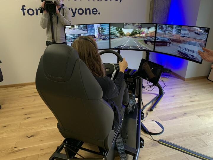 This is how the tele-drivers in the office observe road traffic